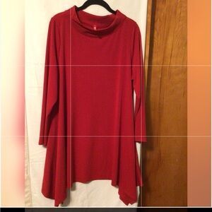 IC COLLECTION SZ L UNEVEN HEM TUNIC TOP